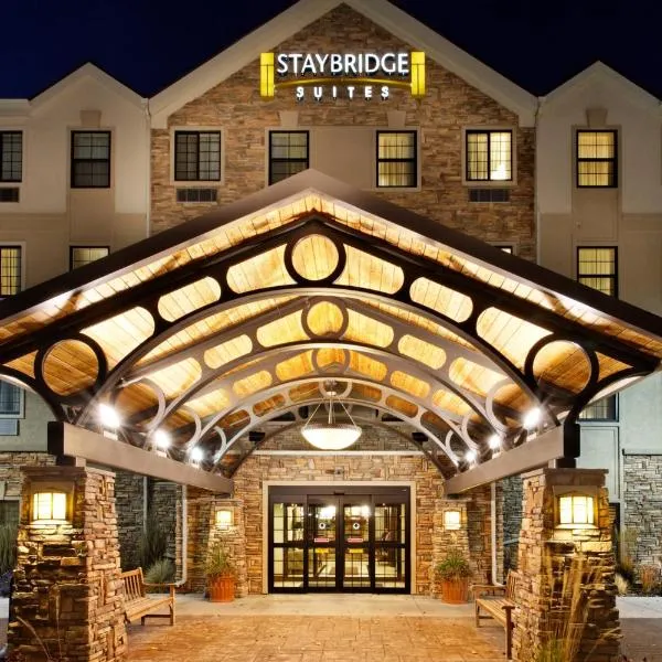 Staybridge Suites - Pittsburgh-Cranberry Township, an IHG Hotel，位于Wallace City的酒店