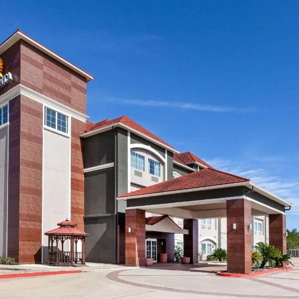 La Quinta by Wyndham Lumberton，位于Lumberton的酒店