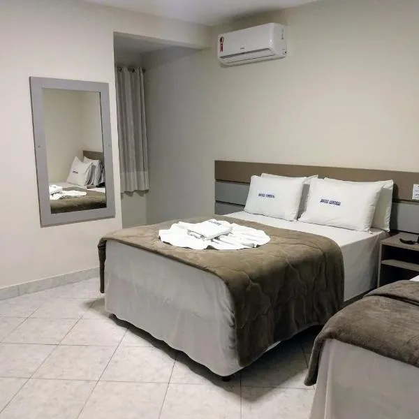 Hotel Central，位于维多利亚-达孔基斯塔的酒店