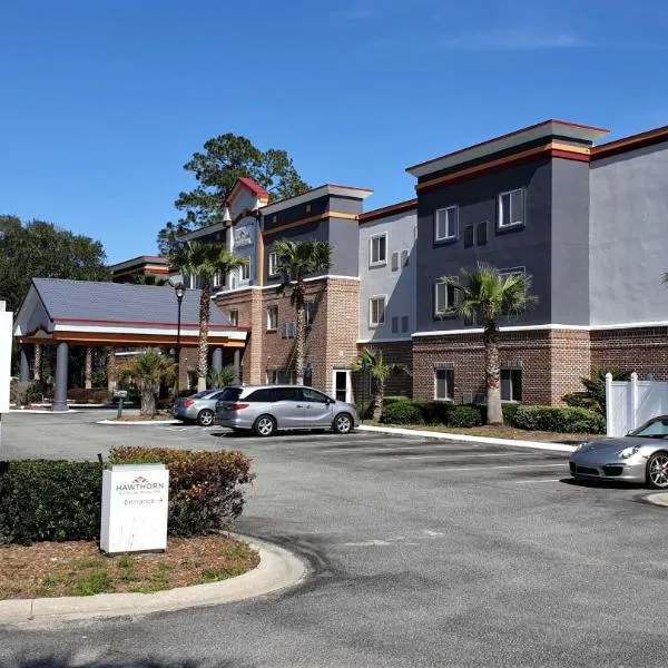 Hawthorn Suites by Wyndham - Kingsland, I-95 & Kings Bay Naval Base Area，位于金斯兰的酒店