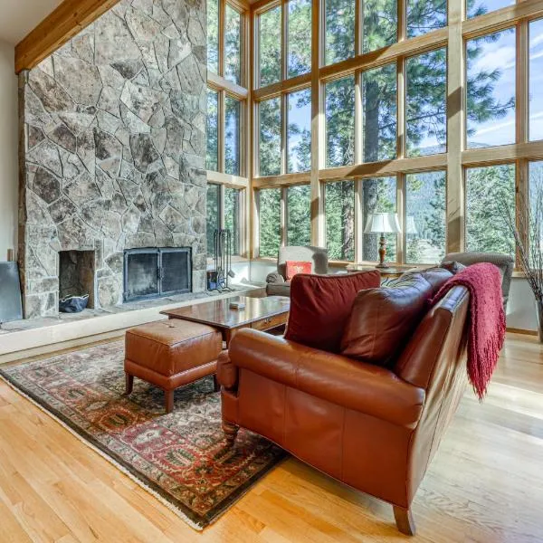 Black Butte Ranch: Hilltop Getaway，位于布莱克巴特牧场的酒店