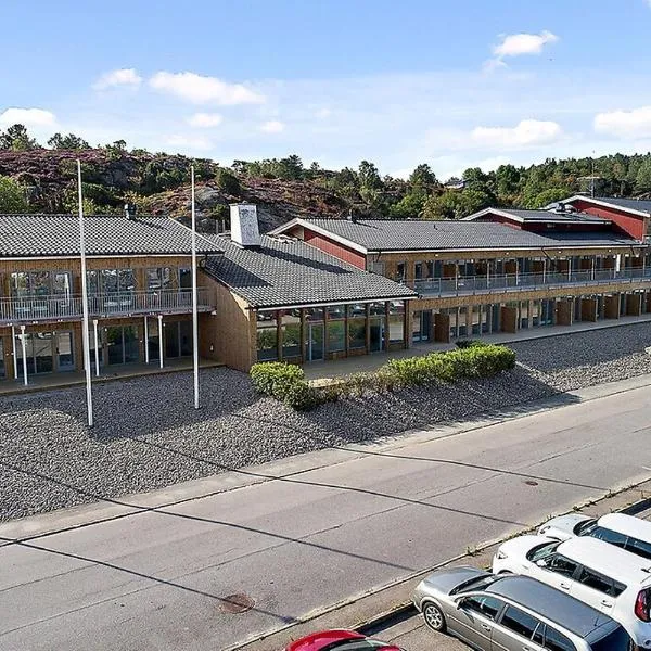 Lägenhetshotell Varvet，位于埃勒斯的酒店
