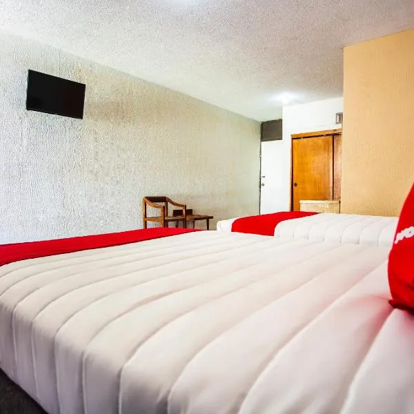 OYO Hotel Oasis, Matehuala，位于马特瓦拉的酒店