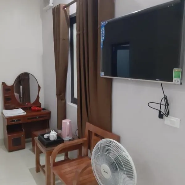 Van Anh Motel，位于Cốc Lếu的酒店