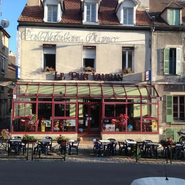 Pub vauban terreaux，位于Saint-Brancher的酒店