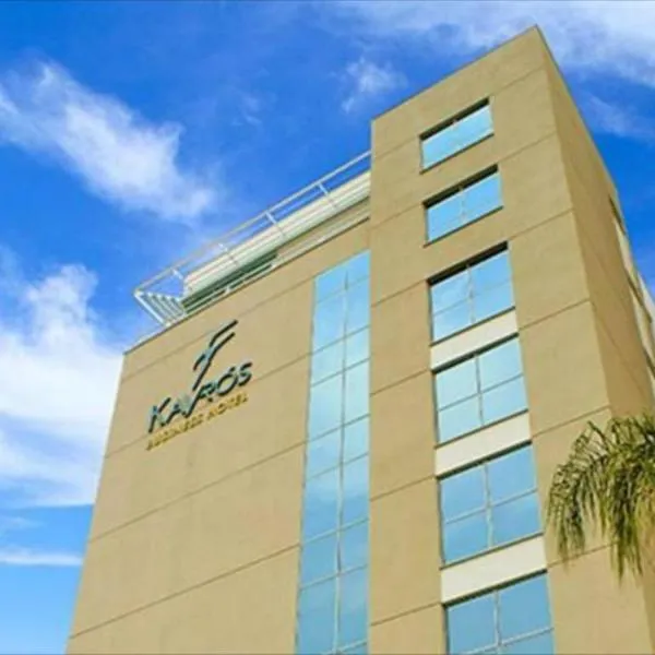 凯罗斯商务酒店，位于科鲁帕的酒店
