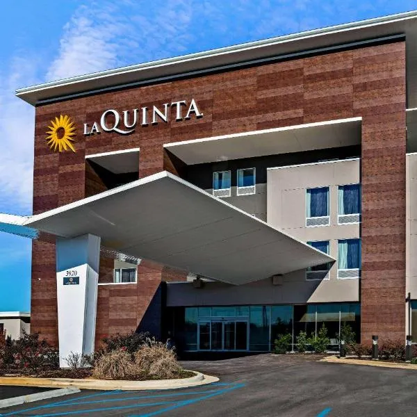 La Quinta by Wyndham Tuscaloosa McFarland，位于Cottondale的酒店