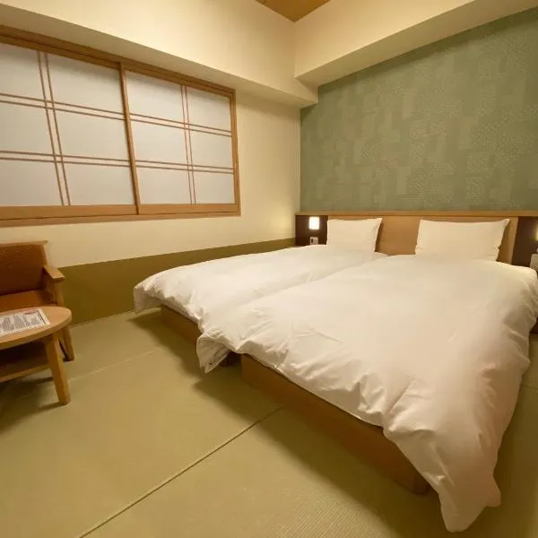 御宿诺诺奈良天然温泉酒店，位于Koizumi的酒店