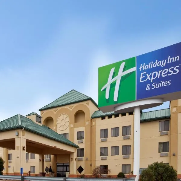 Holiday Inn Express Hotel & Suites Fenton/I-44, an IHG Hotel，位于Peerless Park的酒店