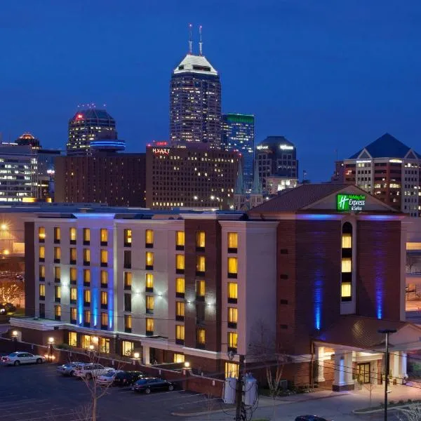 Holiday Inn Express Hotel & Suites Indianapolis Dtn-Conv Ctr by IHG，位于印第安纳波利斯的酒店