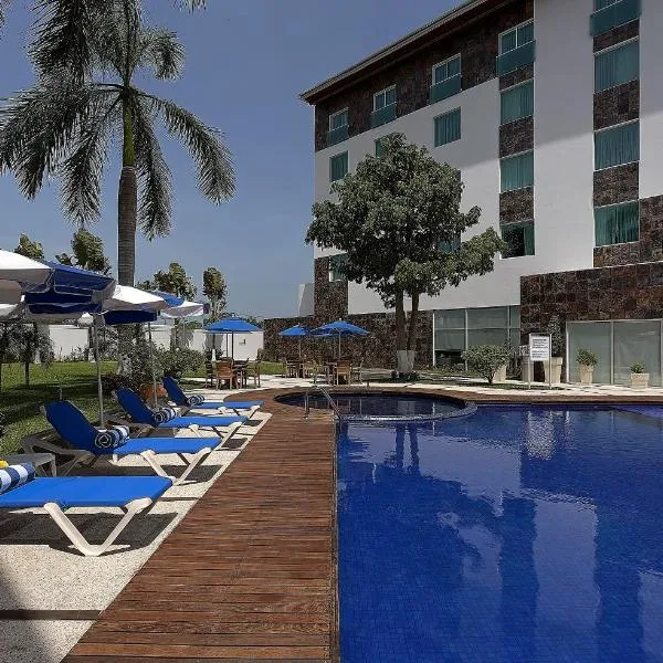 比亚埃尔莫萨智选假日酒店，位于比亚埃尔莫萨的酒店