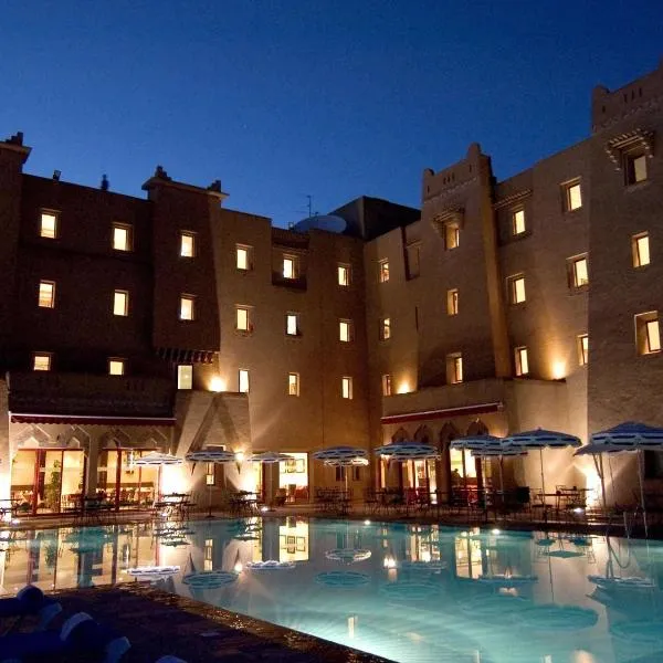 瓦尔扎扎特宜必思酒店，位于Talat的酒店
