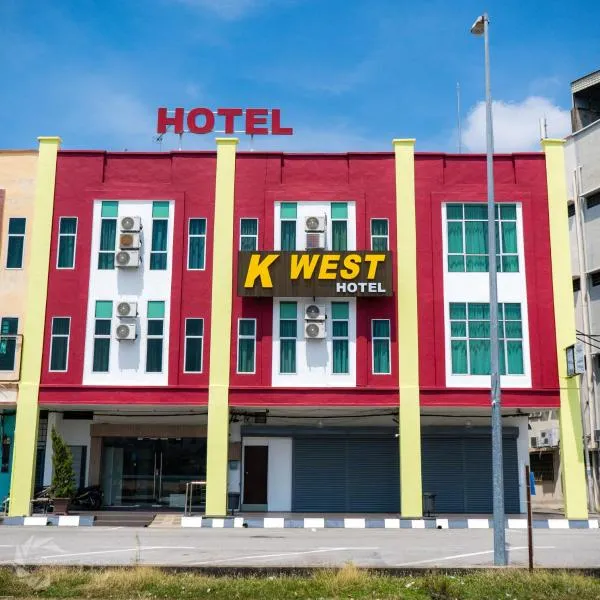 K West Hotel，位于Kampong Telok Batu的酒店