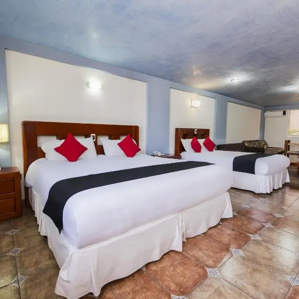 Suites de Reyes，位于伊拉普阿托的酒店