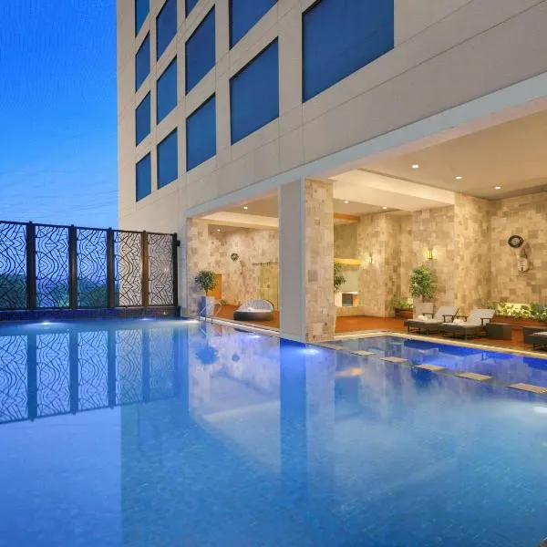Novotel Ahmedabad，位于艾哈迈达巴德的酒店