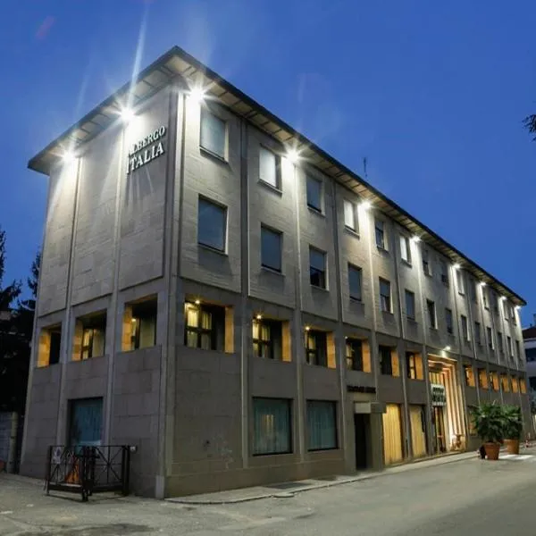 阿尔博尔格意大利酒店，位于维科伦戈的酒店