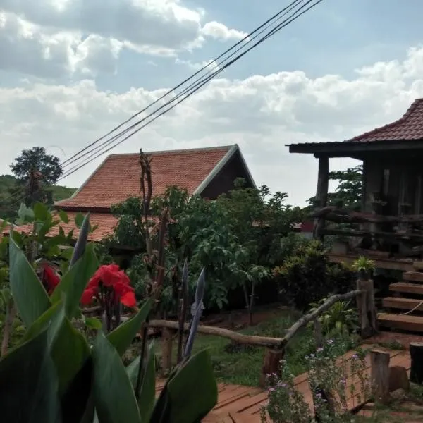 Ratanak Tep Rithea homestay，位于Phumĭ Anlóng Svay的酒店