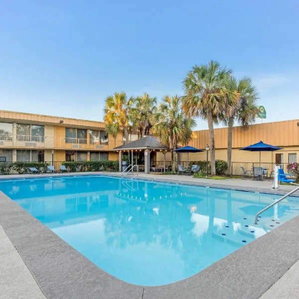 Quality Inn Slidell I-10，位于Pearl River的酒店