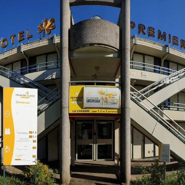 东南锡艾瑟普瑞米尔经典酒店，位于Réméréville的酒店