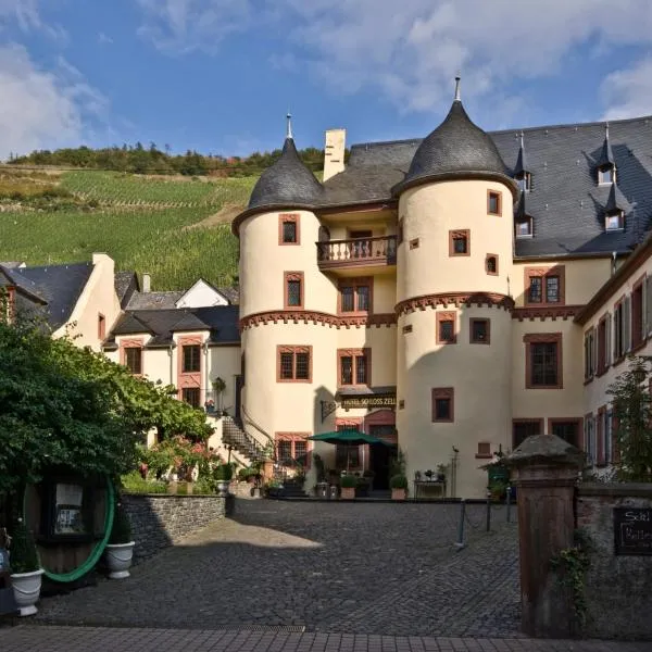 泽尔城堡酒店，位于Burg an der Mosel的酒店
