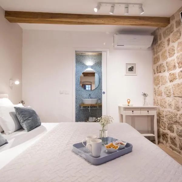 Live Laugh Love Dubrovnik Luxury Rooms，位于西利皮的酒店