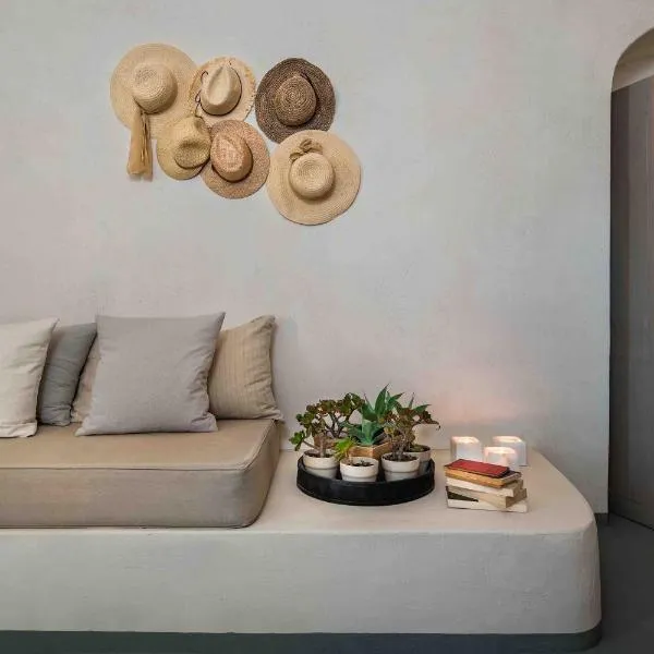 Sandandstone villa Santorini，位于梅加洛克里的酒店