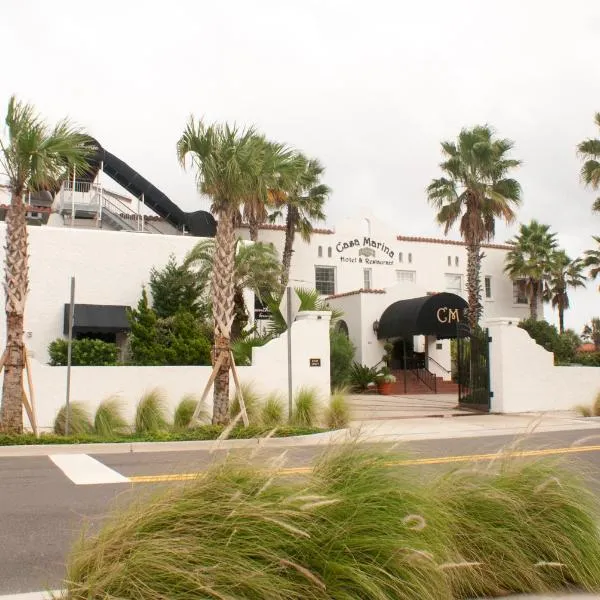 浅月湾酒店及餐厅 - 杰克逊维尔海滩（Jacksonville Beach），位于杰克逊维尔海滩的酒店