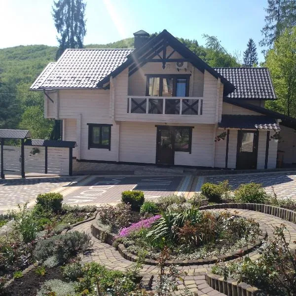 Villa Medova，位于科索夫的酒店