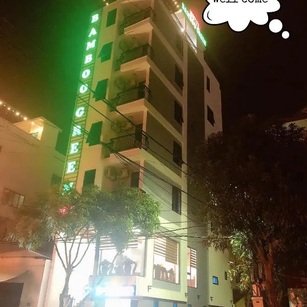 Bamboo Green Hotel，位于Hữu Hưng的酒店