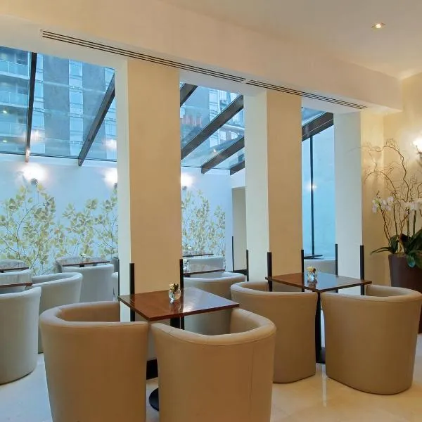 Park Grand Mayfair，位于伦敦的酒店