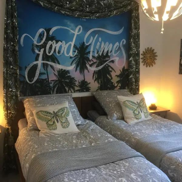 Sunshine Cottage，位于Waldsolms的酒店