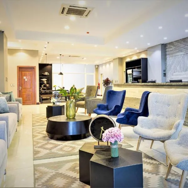 Nobile Hotel Estación Central，位于圣地亚哥的酒店