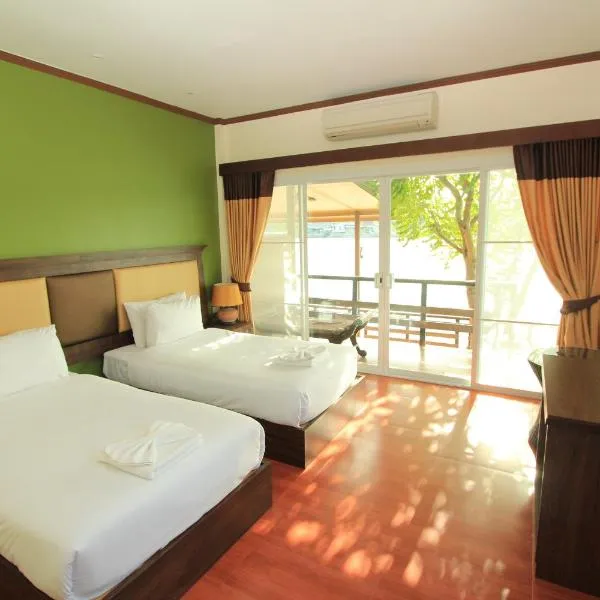 班提普苏安同酒店，位于Ban Khlong Khun Phithak的酒店