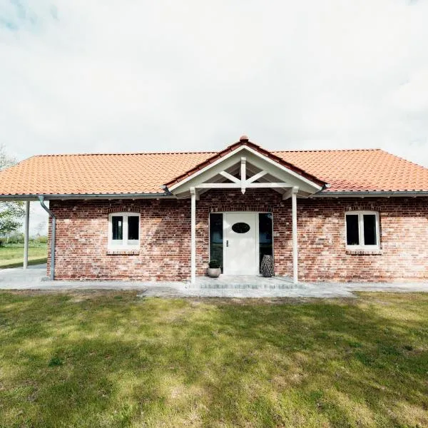 Ferienhaus Loheide - mit Sauna，位于Langenhorn的酒店