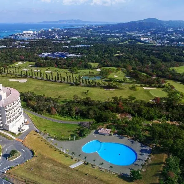 ANA Crowne Plaza Resort Okinawa Uruma Hills By IHG，位于宇流麻的酒店