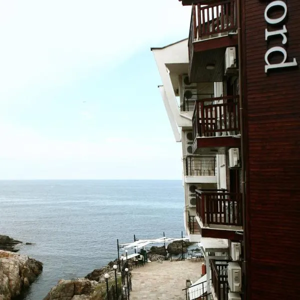 Fjord B&B，位于Novo Panicharevo的酒店