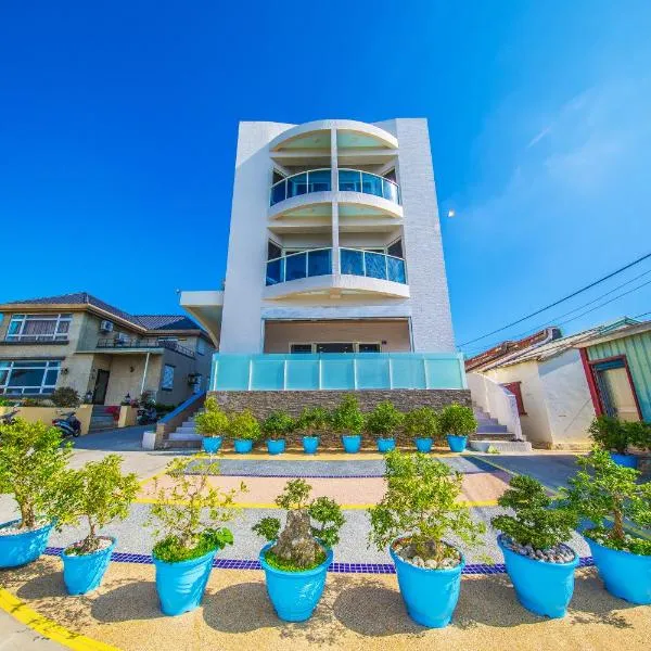 南海之醉旅店，位于小琉球岛的酒店
