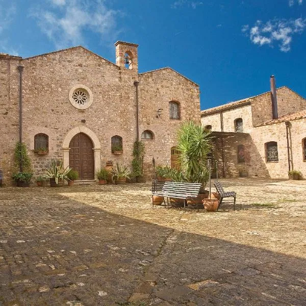 Relais Abbazia Santa Anastasia Resort & Winery，位于Molino San Biagio的酒店