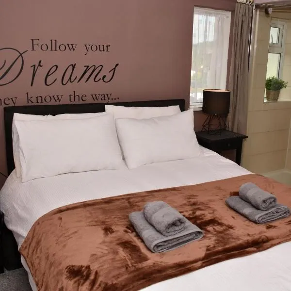 1FG Dreams Unlimited Serviced Accommodation- Staines - Heathrow，位于斯坦维尔的酒店