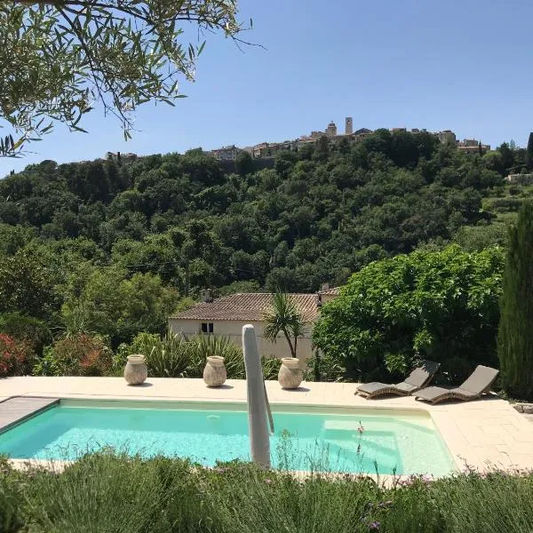 Bastide Nomade - guest house，位于旺斯的酒店