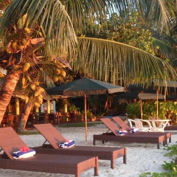 棕榈滩酒店，位于Anse Kerlan的酒店