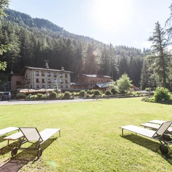 Chalet Eden Eco Hotel, Restaurant & Wellness，位于拉特乌伊莱的酒店