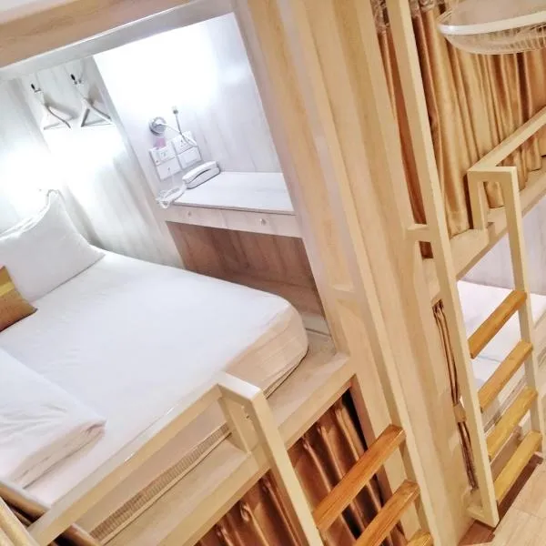 Mariya Lady Hostel Suvarnabhumi Airport，位于莱卡邦的酒店