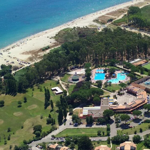 Villaggio Santandrea Resort，位于圣安德雷亚阿波斯托洛德洛约尼奥的酒店