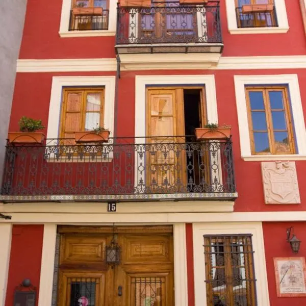 A la Sombra de la Torre，位于Olocau的酒店