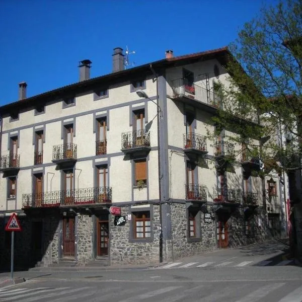 Apartamento rural Casa Arritxenea，位于Lecumberri的酒店