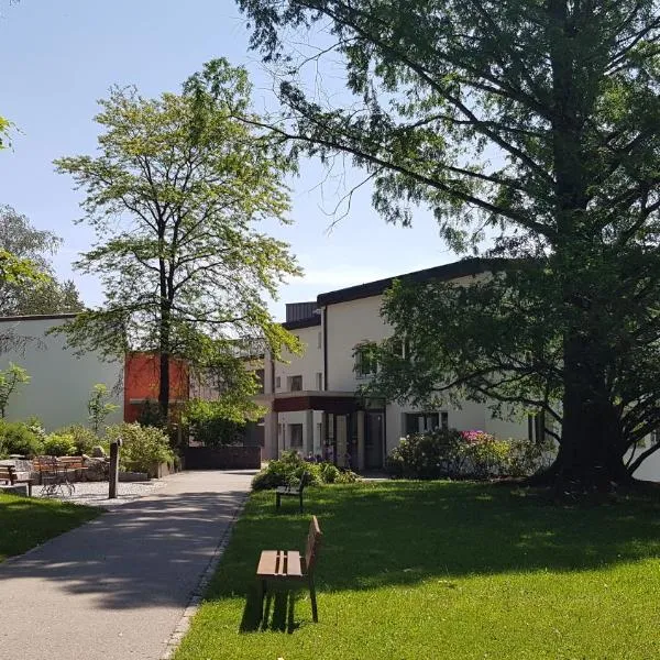 Le Domaine (Swiss Lodge)，位于弗里堡的酒店