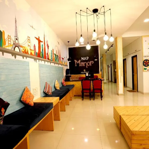 Nap Manor Hostels，位于孟买的酒店