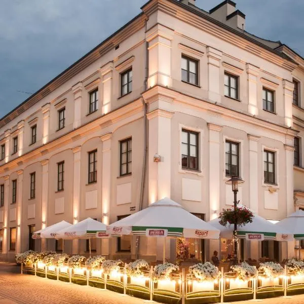 香草酒店，位于Kazimierzówka的酒店