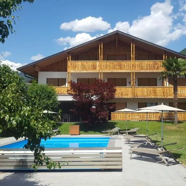 Pension Appartment Hecherhof，位于梅拉诺的酒店